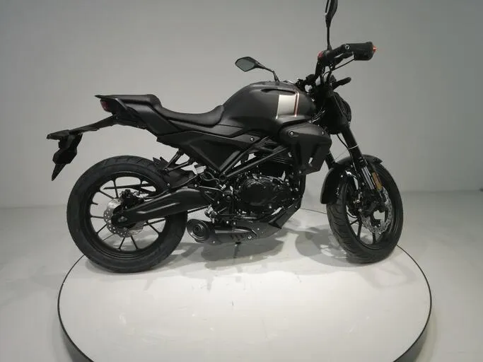 Мотоцикл HIRO - Дерзкий и харизматичный Стрит!