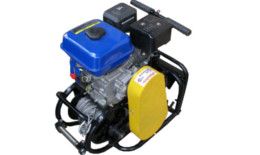 Мотолебедка МЛ-1М "Бычок" НОЖНАЯ, НАБОР с ПЛУГОМ (Ижтехмаш) (6,5 л.с.)