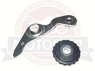 Ролик натяжителя цепи ГРМ с кронштейном 139FMB, 147FMH, 152FMI, 154FMI, KAYO140 (ролик зубч.+рычаг) Ролик натяжителя цепи ГРМ с кронштейном 139FMB, 147FMH, 152FMI, 154FMI, KAYO140 (ролик зубч.+рычаг)