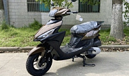 Скутер AXIS
